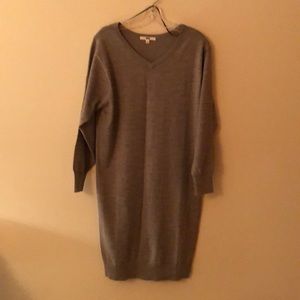 Beige uniqlo sweater dress